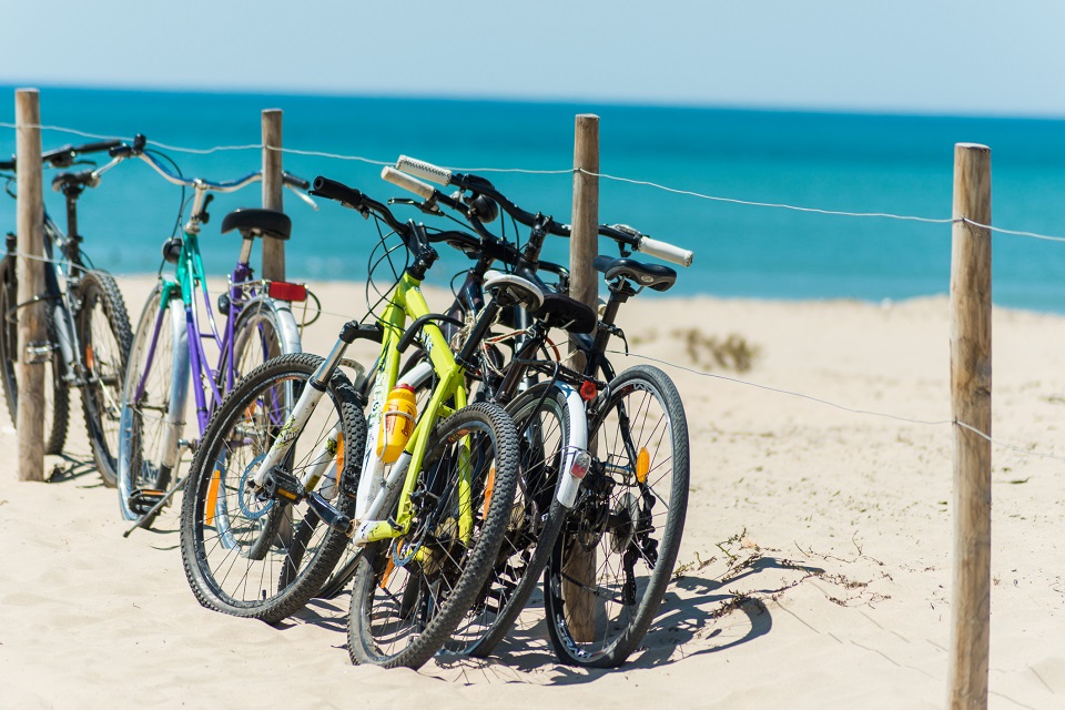 Vélo bord de mer vacances été